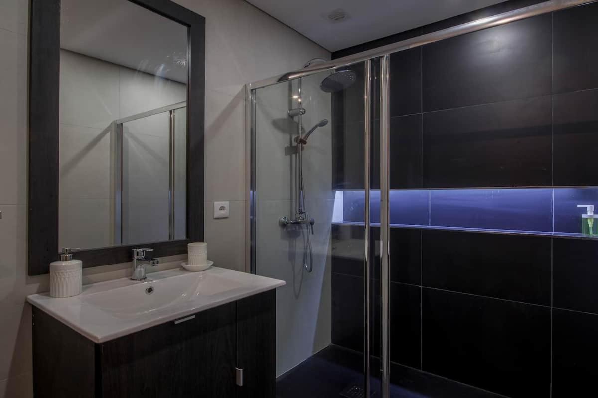 406 Gale Center Apartment Wifi, Parking Porto Ngoại thất bức ảnh